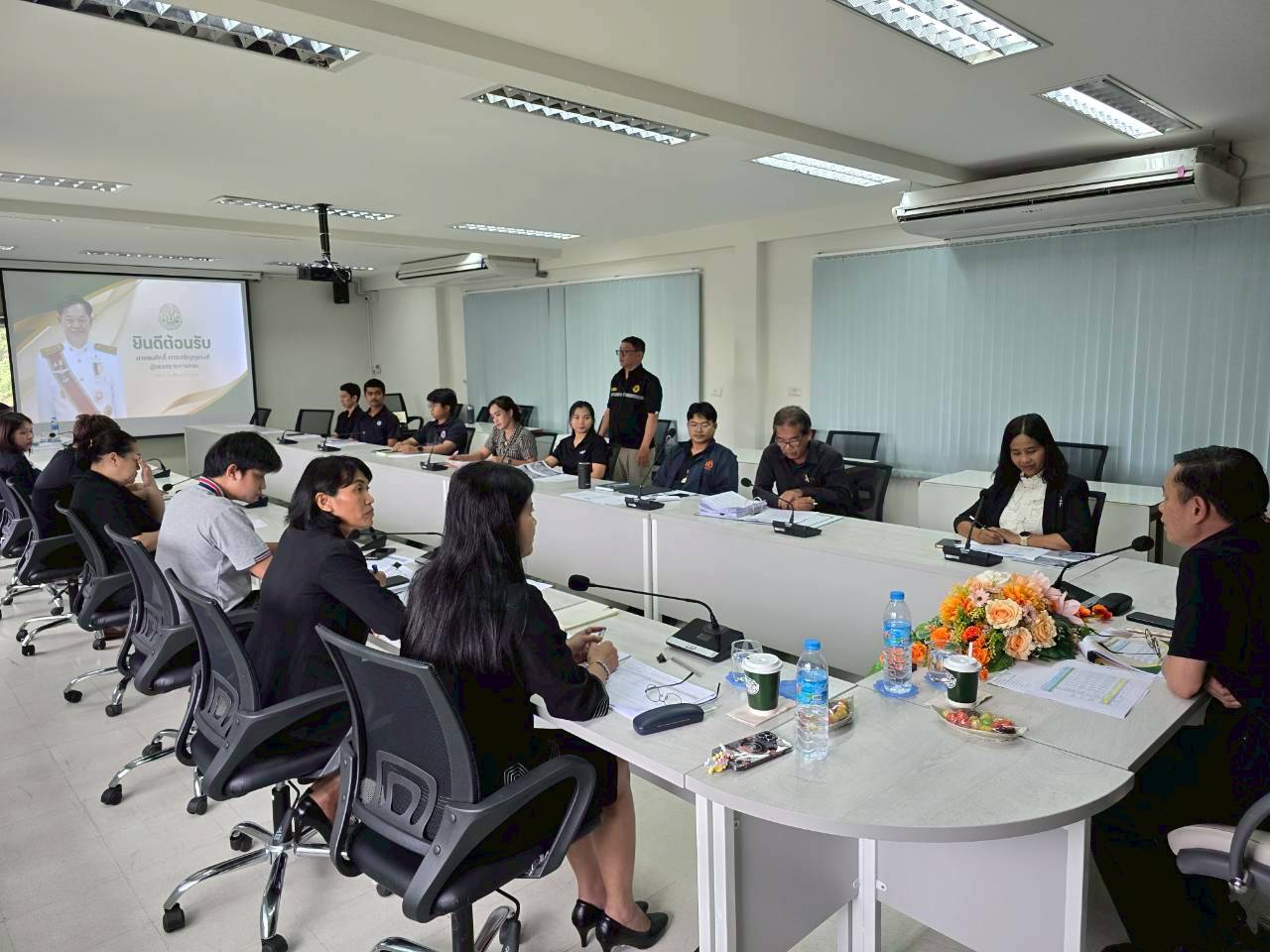 title - ส.ป.ก.เพชรบุรี เข้าร่วมประชุมตรวจติดตามความก้าวหน้าผลการดำเนินงานตามแผนการตรวจราชการของผู้ตรวจราชการสำนักงานการปฏิรูปที่ดินเพื่อเกษตรกรรม